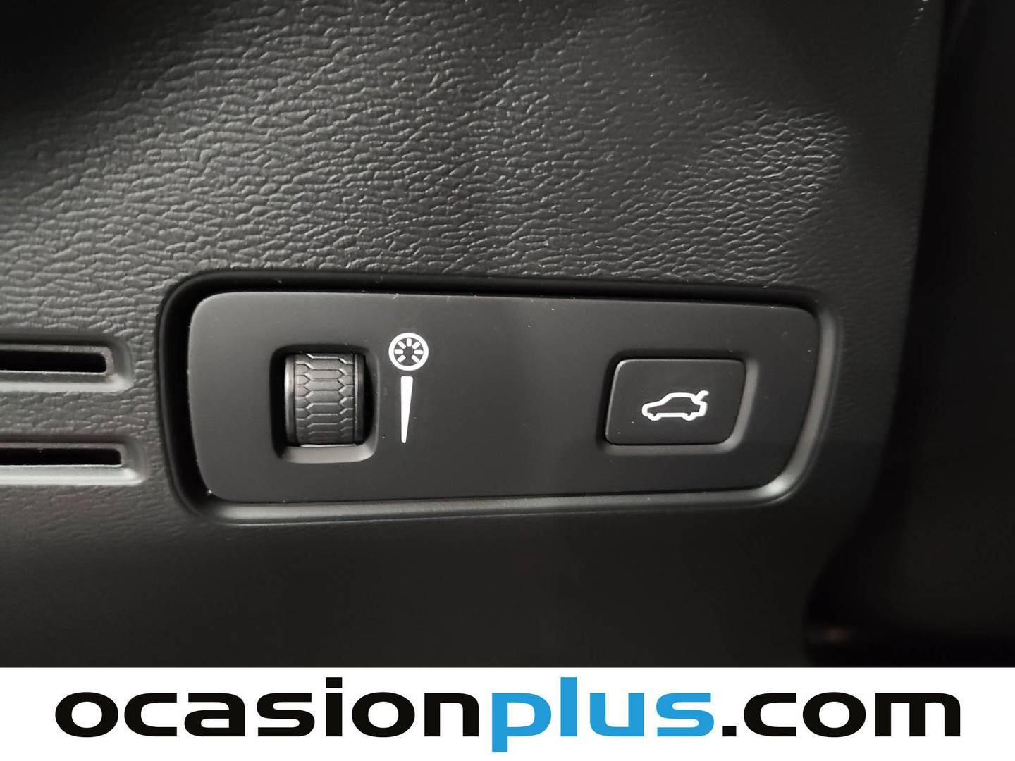 Volvo XC40 Volvo XC40 T4 Momentum Auto (190 CV) de segunda mano