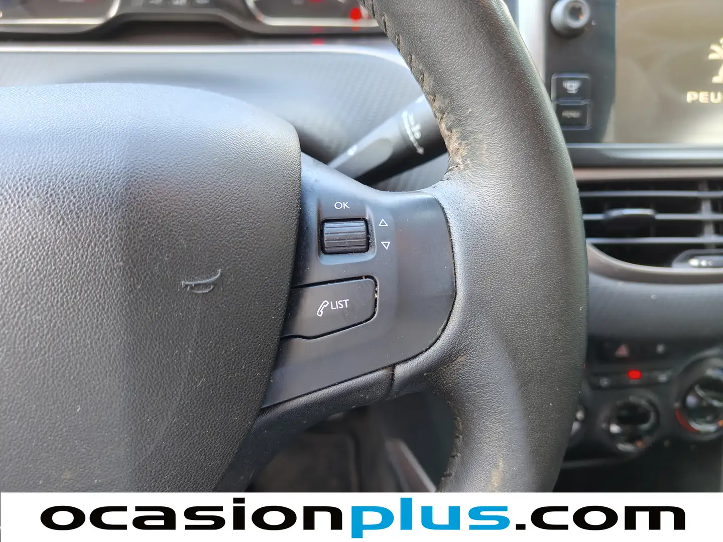 Foto Peugeot 2008 Peugeot 2008 VTI 82 Active (82 CV)