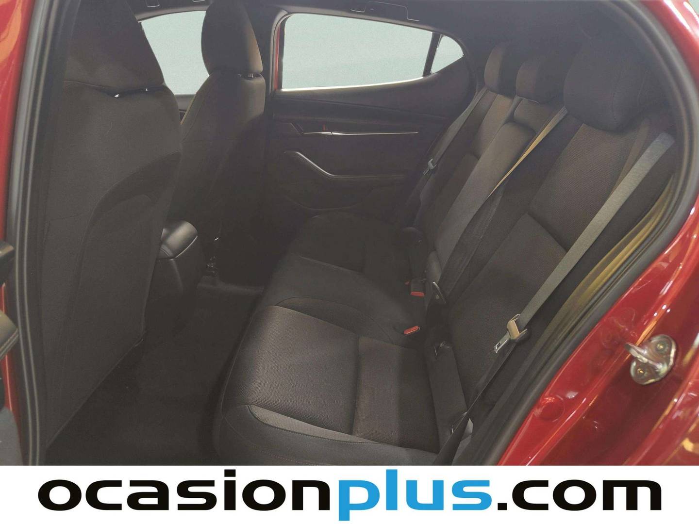 Foto asientos traseros Mazda Mazda3 Mazda Mazda 3 2.0 e-SKYACTIV-G Zenith (122 CV)