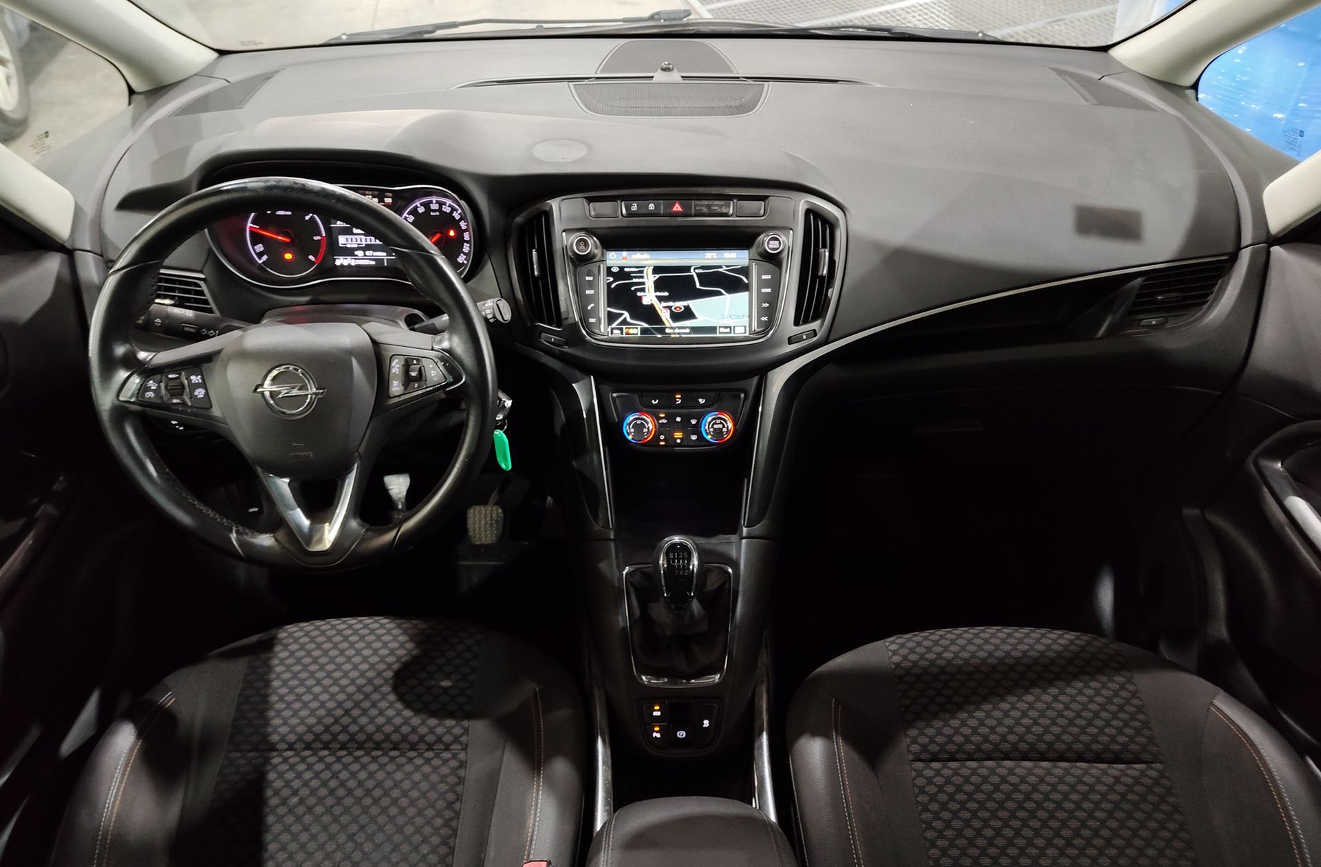 Opel Zafira 1.6 CDTi Excellence - foto 7