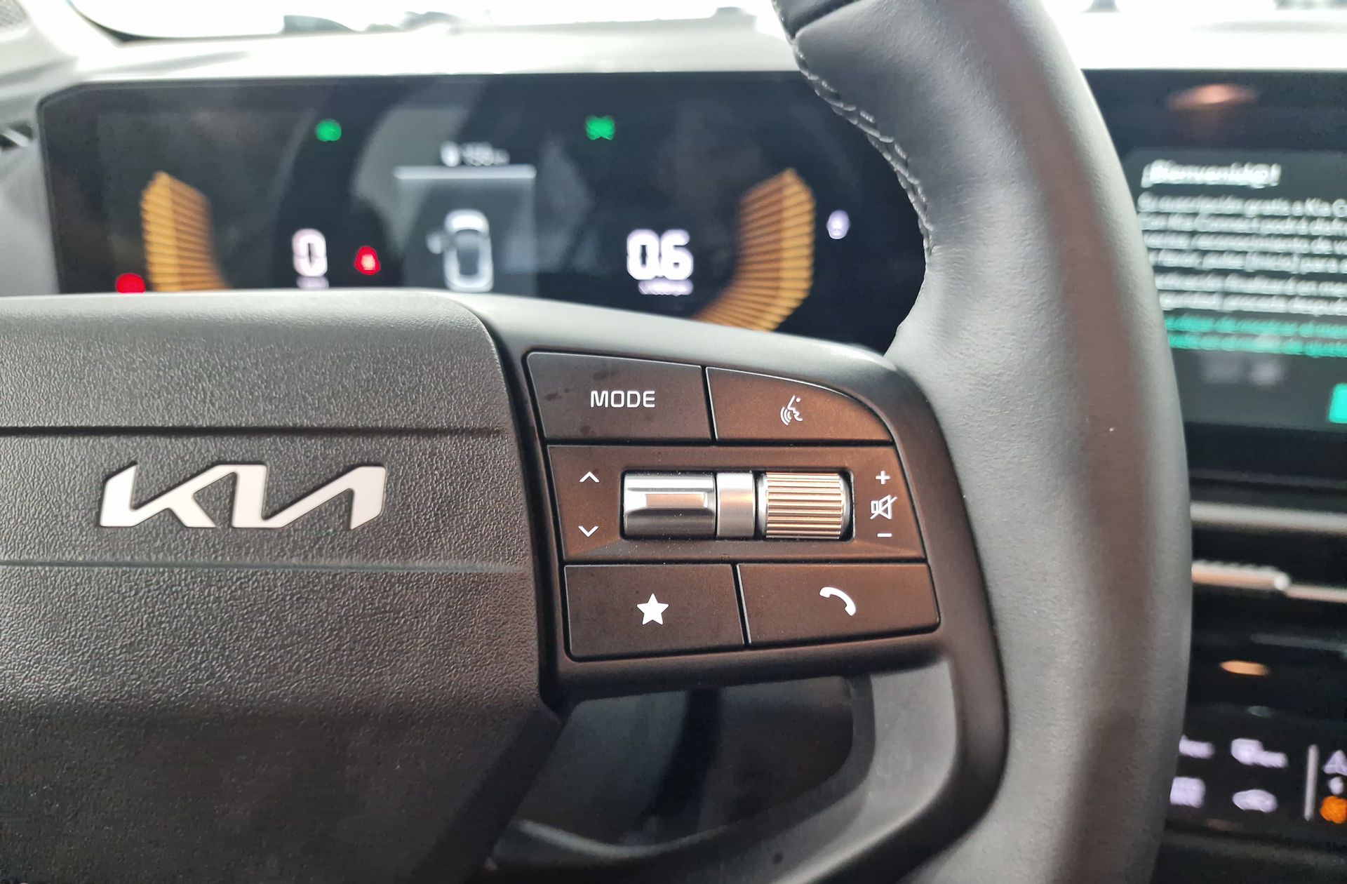 Kia Sportage 1.6 T-GDi Concept 4x2 - foto 30