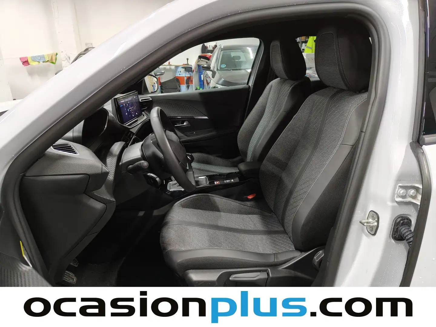 Foto Peugeot 2008 Peugeot 2008 PureTech 100 S&S Allure (100 CV)