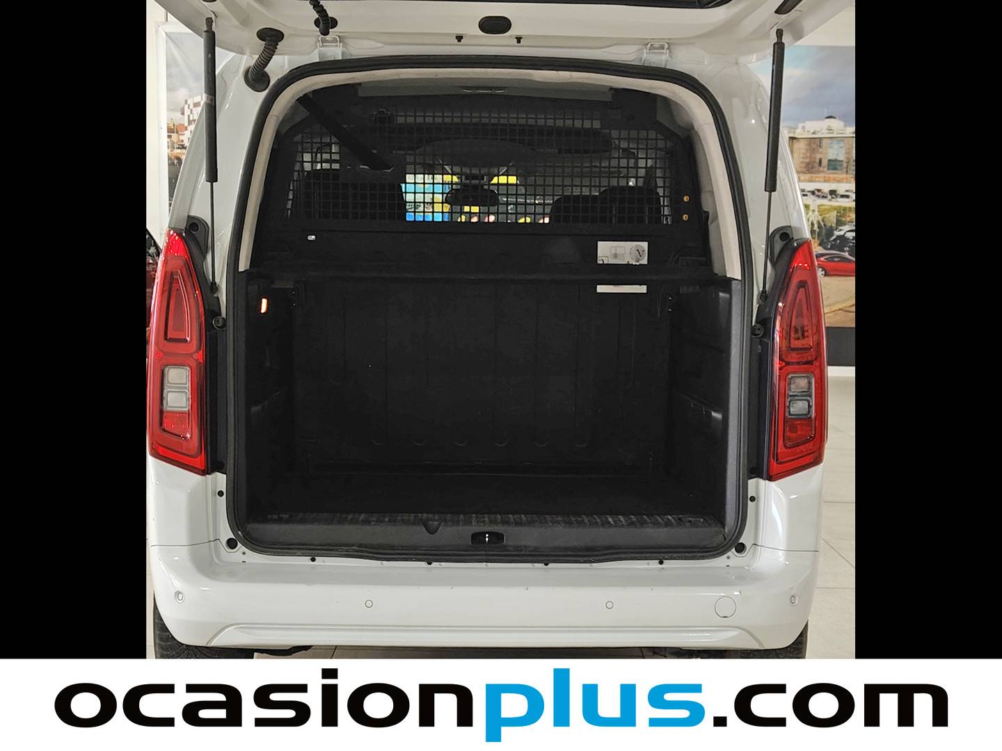Foto Opel Combo Life Opel Combo Life 1.5 TD Business Edition Plus L1 (102 CV)