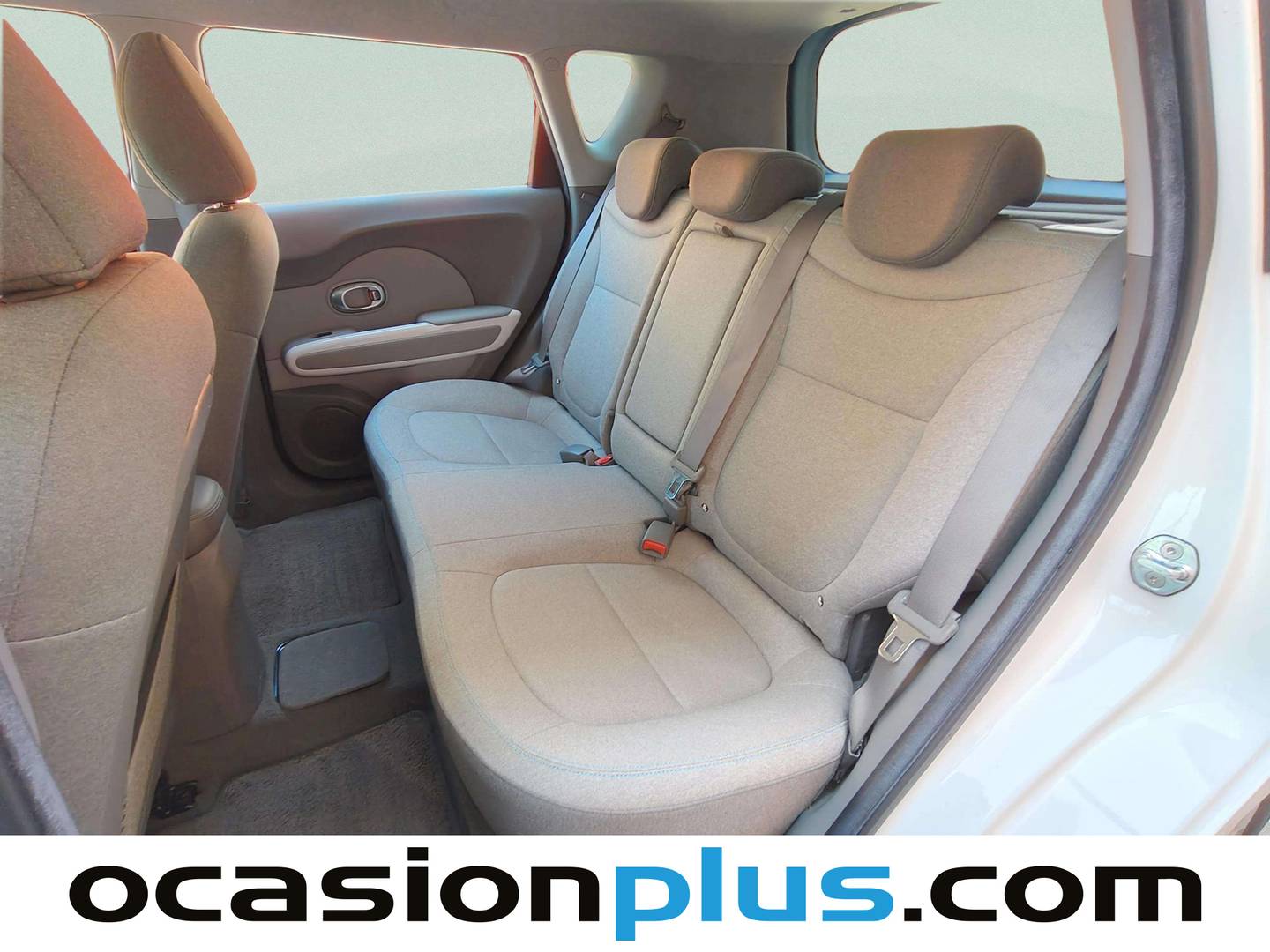 Foto asientos traseros KIA Soul EV KIA Soul EV Eléctrico (CHAdeMO) (110 CV)