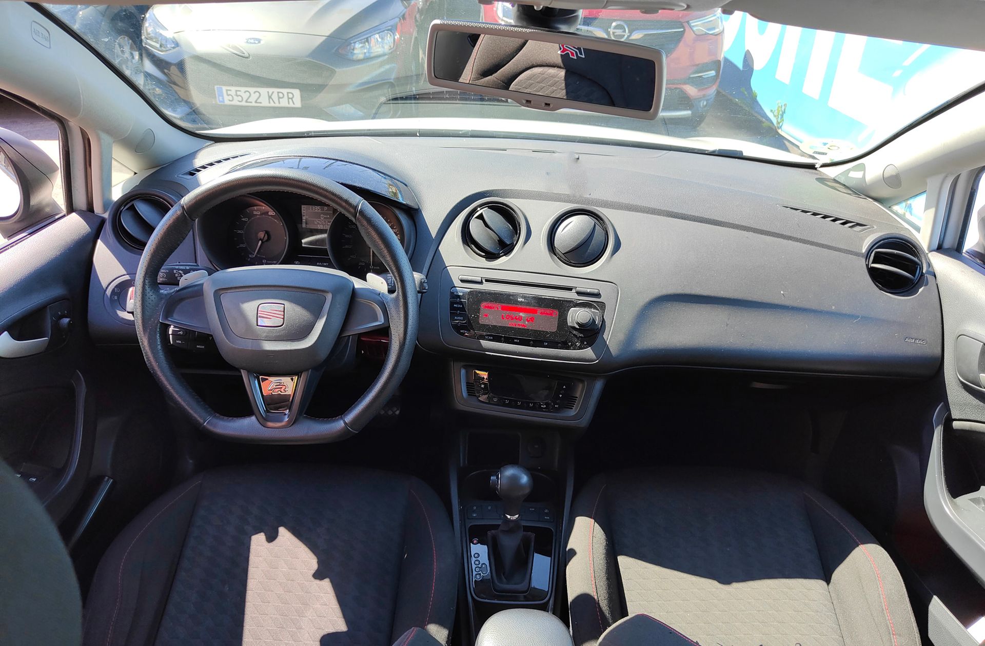 SEAT Ibiza 1.4 TSI FR DSG - foto 6