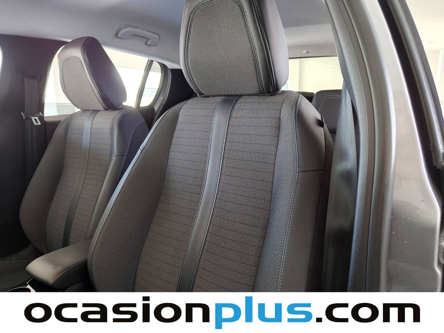 Foto Peugeot 208 Peugeot 208 PureTech 100 Allure (100 CV)