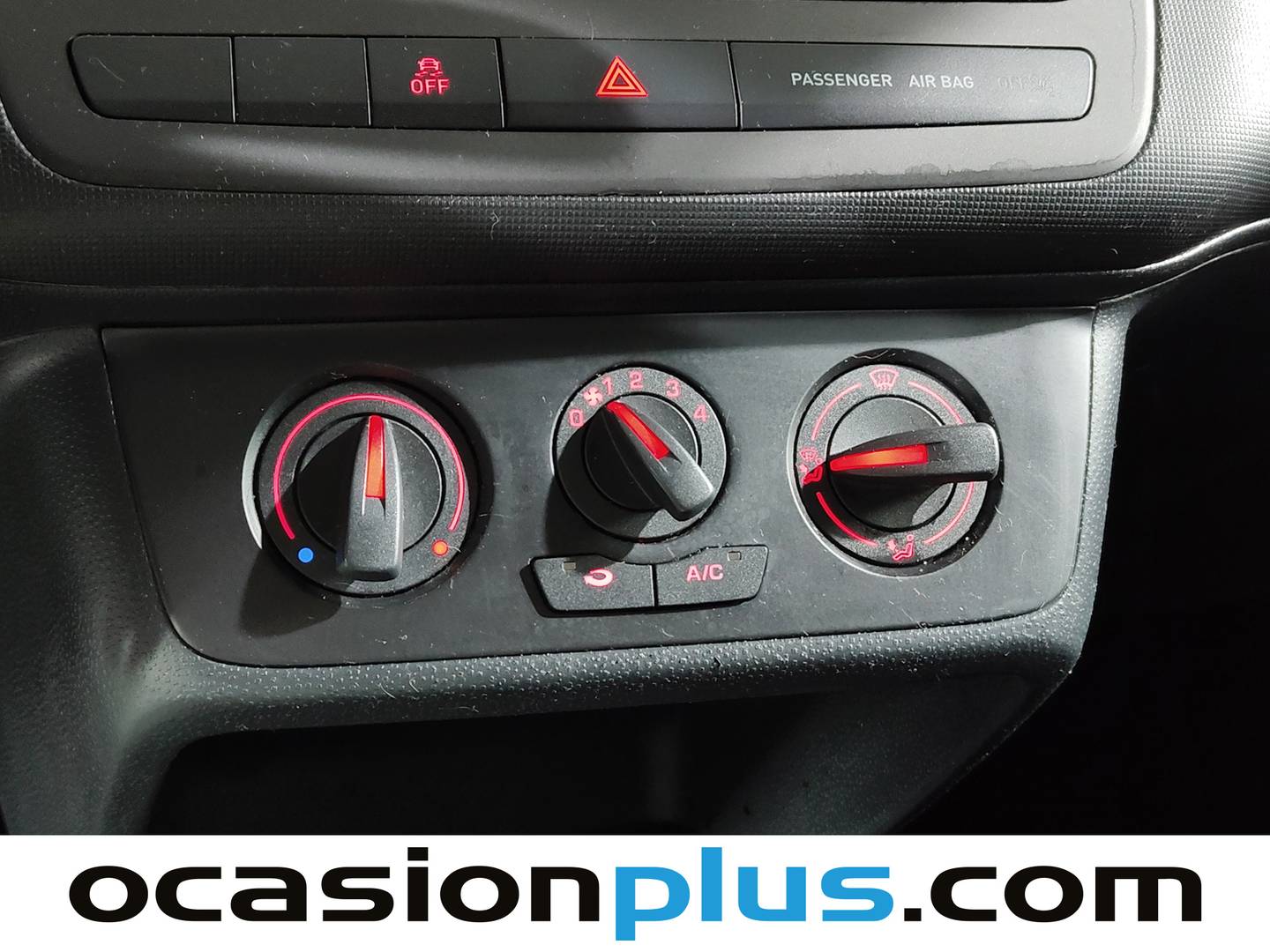 Extras y acabados del Seat Ibiza SEAT Ibiza ST 1.2 TSI Style (85 CV)