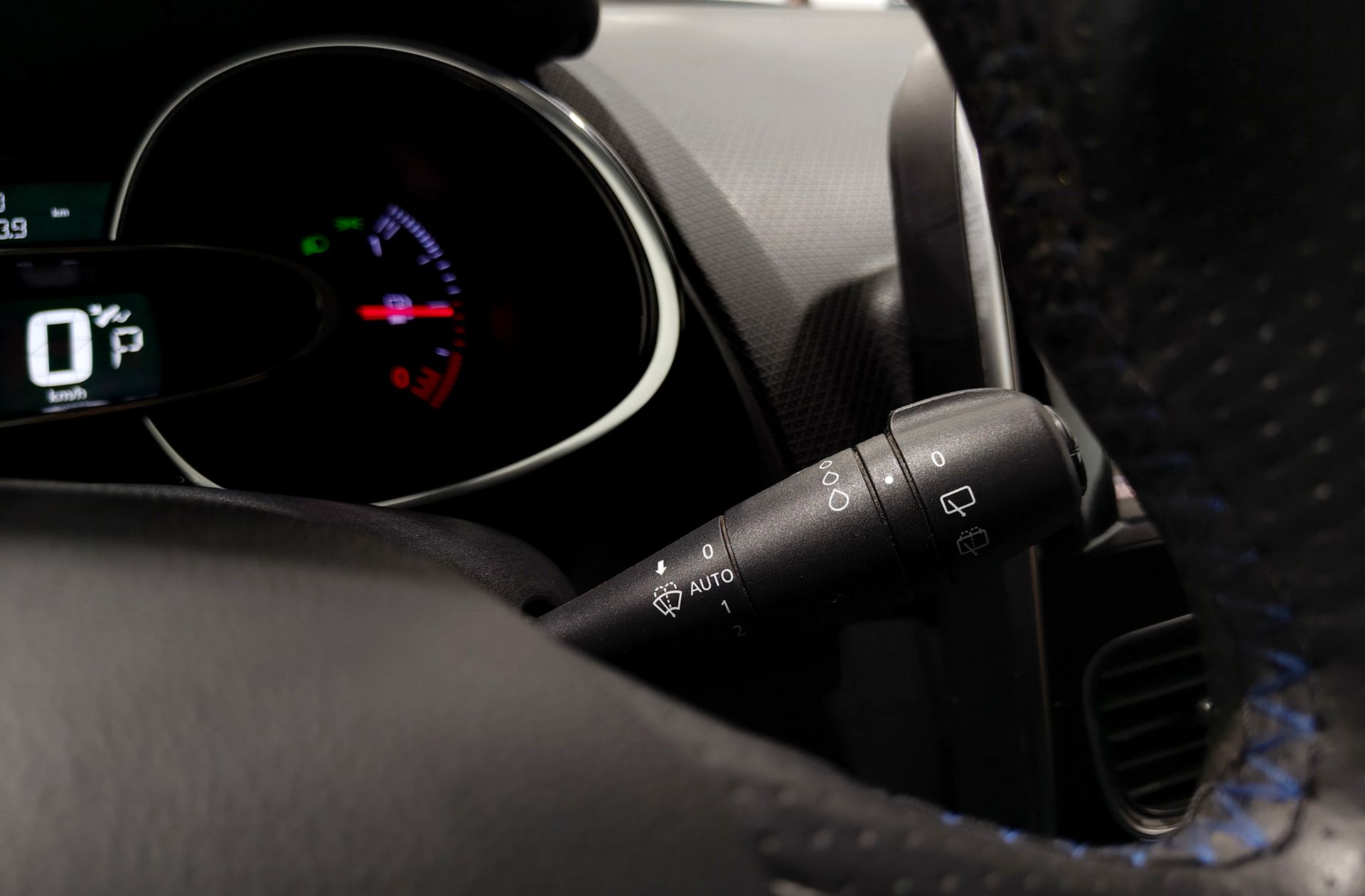 Renault Clio Sport Tourer Zen TCe EDC Pack GT Line - foto 30