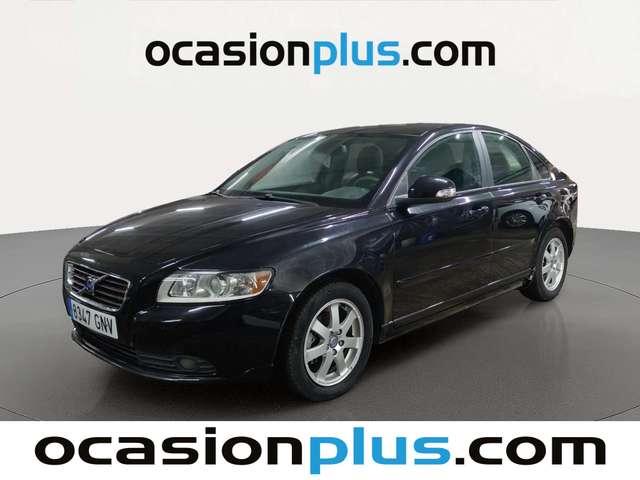 Volvo S40 2.0 Momentum (145 CV) de segunda mano