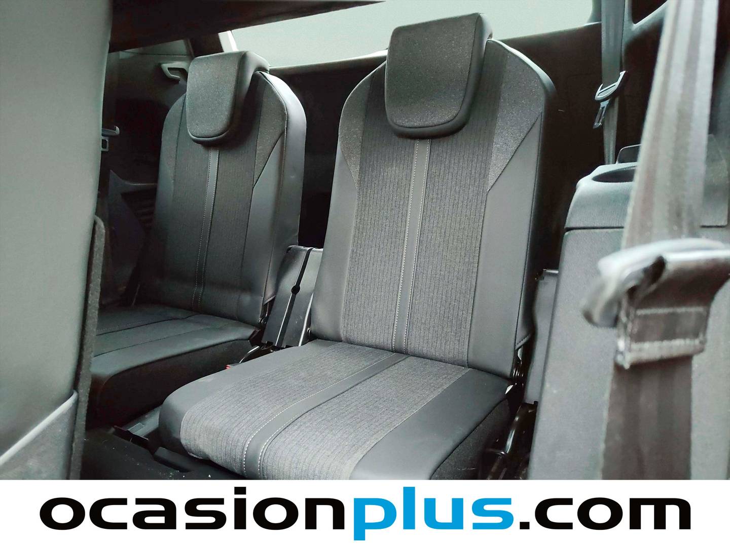 Foto Peugeot 5008 Peugeot 5008 GT Line 1.5L BlueHDi (130CV) S&S