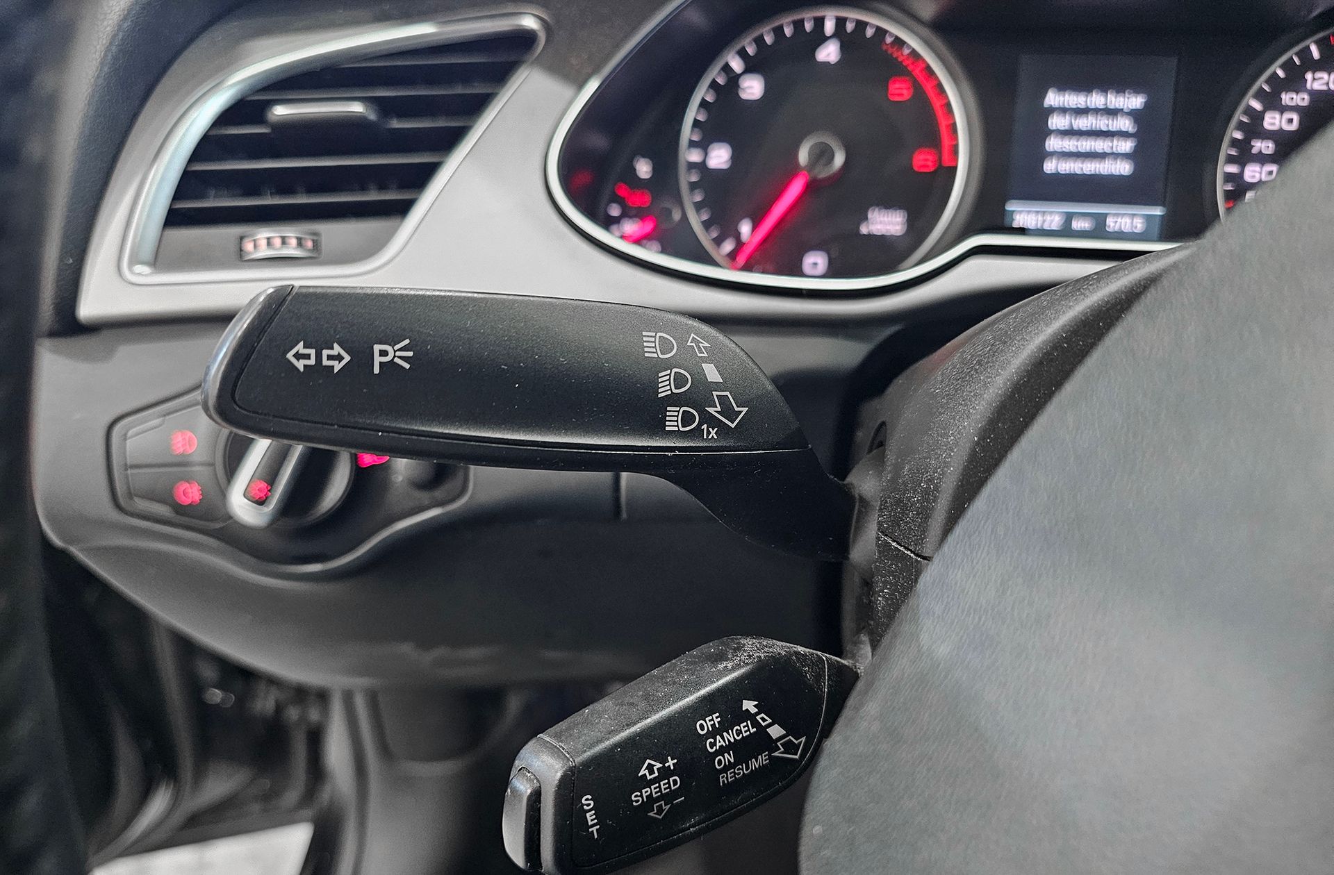 Audi A4 Avant 2.0 TDI multitronic - foto 27