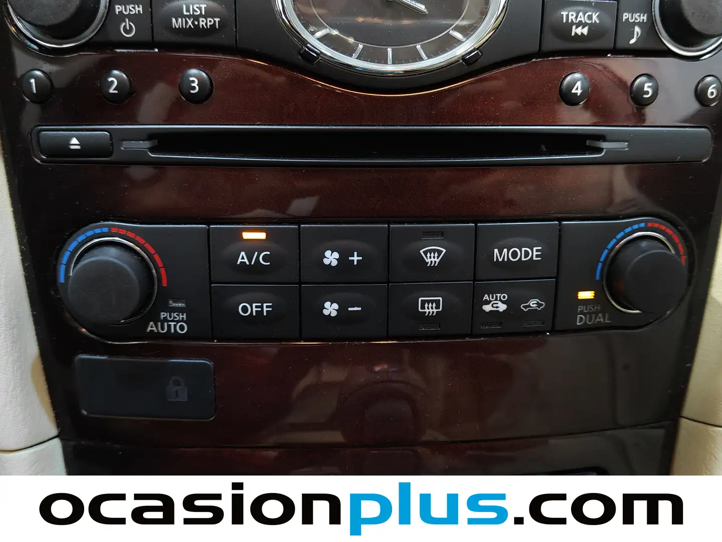 Foto Infiniti EX Infiniti EX 3.0 D V6 Black Premium AWD Auto  (238 CV)