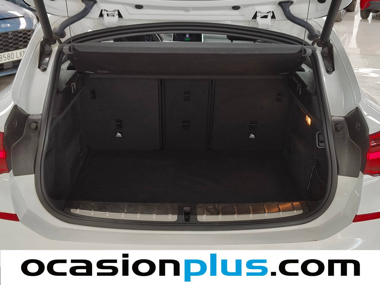 Fotos maletero BMW X2 BMW X2 sDrive18d (150 CV)