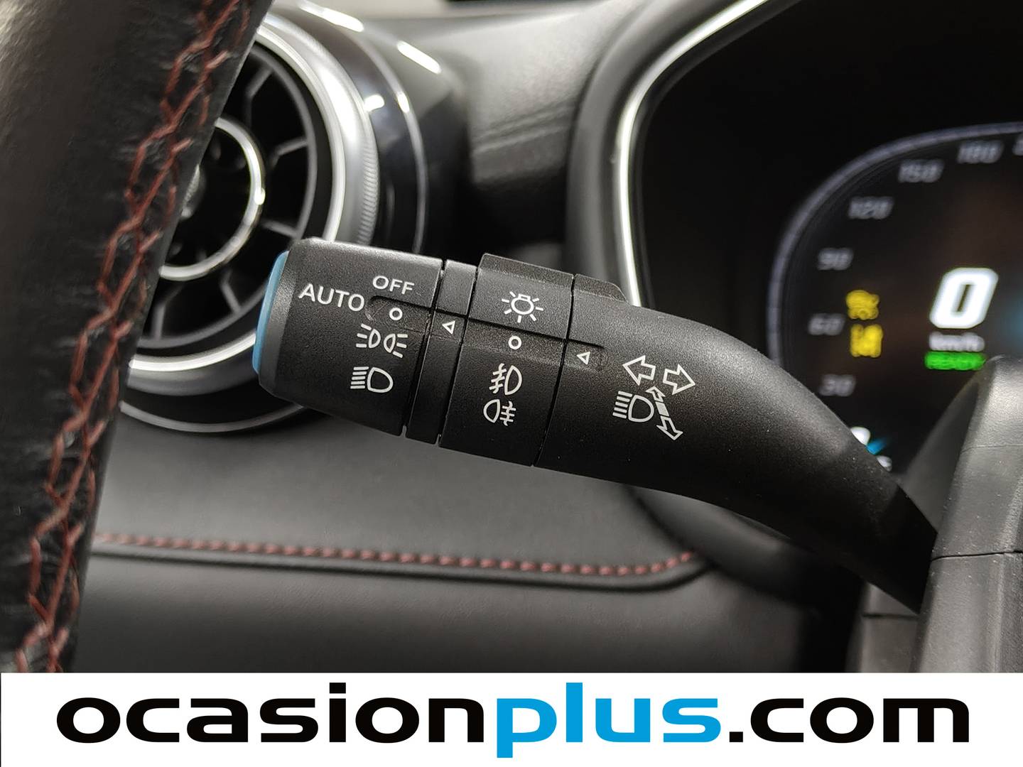 Acabados MG eHS MG eHS 1.5 T-GDI PHEV Luxury (258 CV)