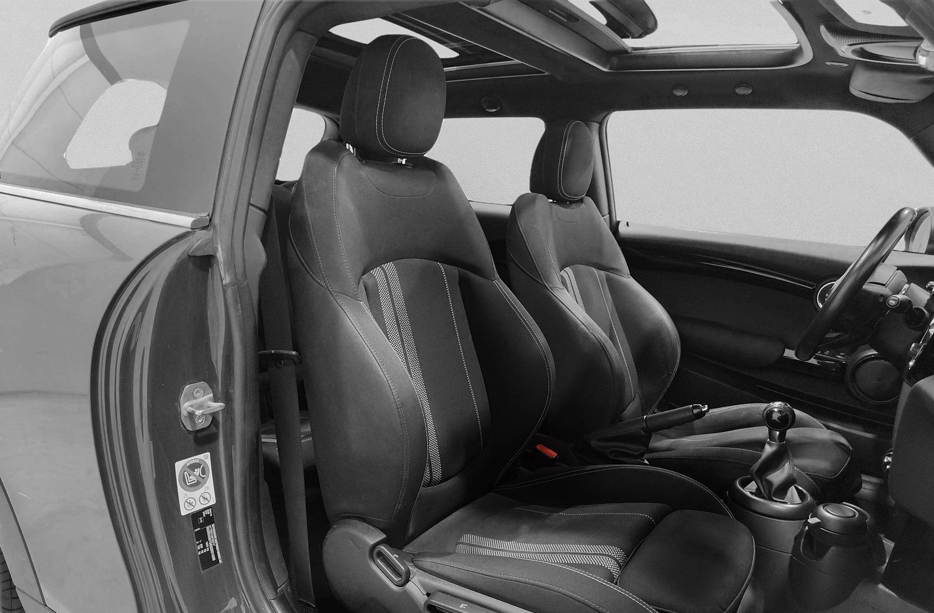 MINI Cooper SD - foto 19