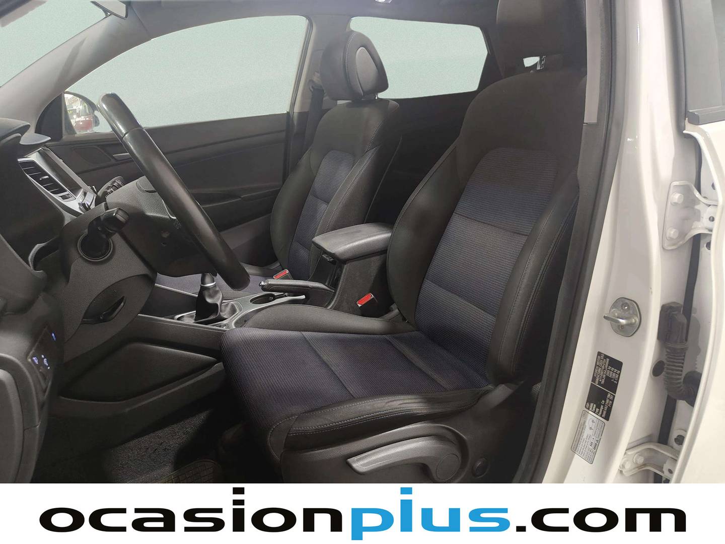 Foto asientos delanteros Hyundai Tucson Hyundai Tucson 1.7 CRDi BD 25 Aniversario Sky 4x2 (115 CV)
