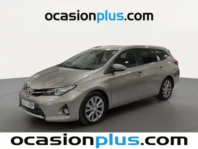 Toyota Auris Hybrid Touring Sports Advance (136 CV) de segunda mano