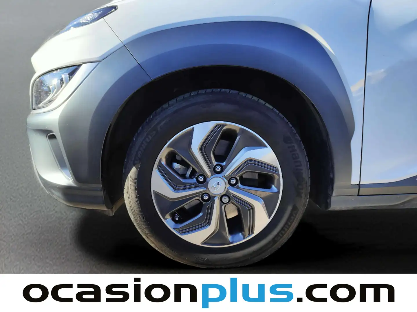 Foto Hyundai Kona Hyundai Kona 1.6 GDI HEV Tecno 2C DCT (141 CV)