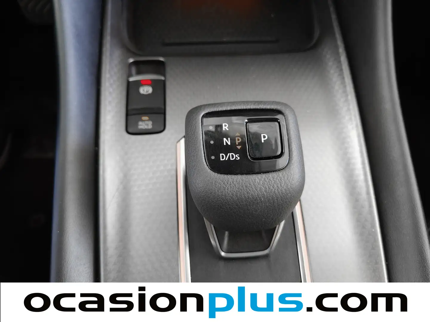 Foto Nissan QASHQAI Nissan Qashqai DIG-T 160 N-Connecta 4x2 Auto (158 CV)