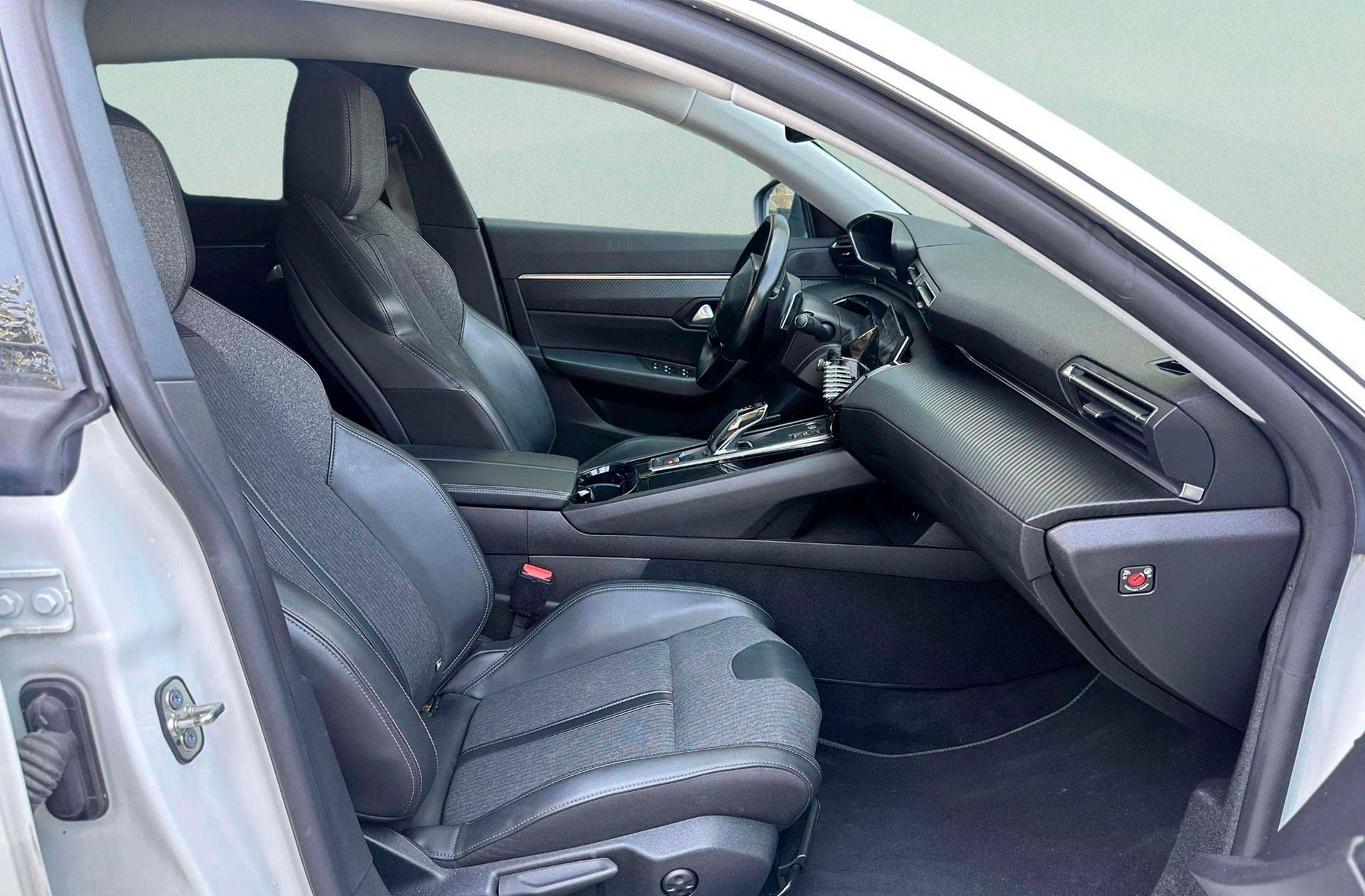 Peugeot 508 BlueHDi 160 Allure EAT8 - foto 19