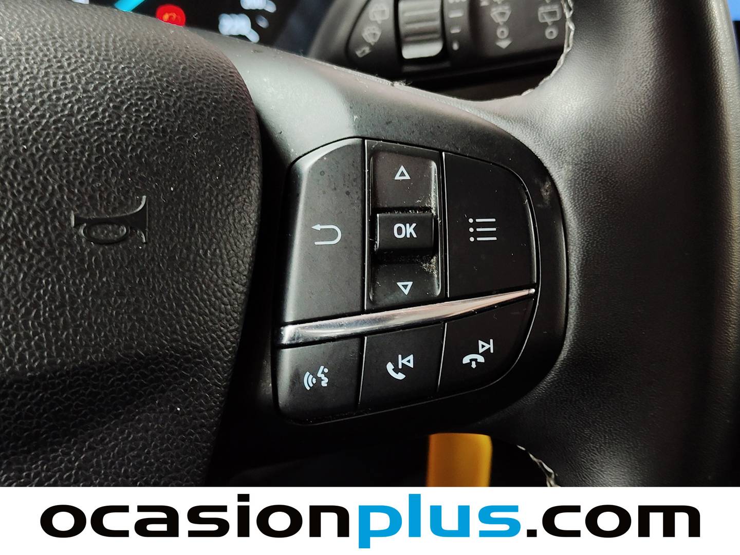 Foto Ford Puma Ford Puma 1.0 EcoBoost MHEV Titanium X (125 CV)