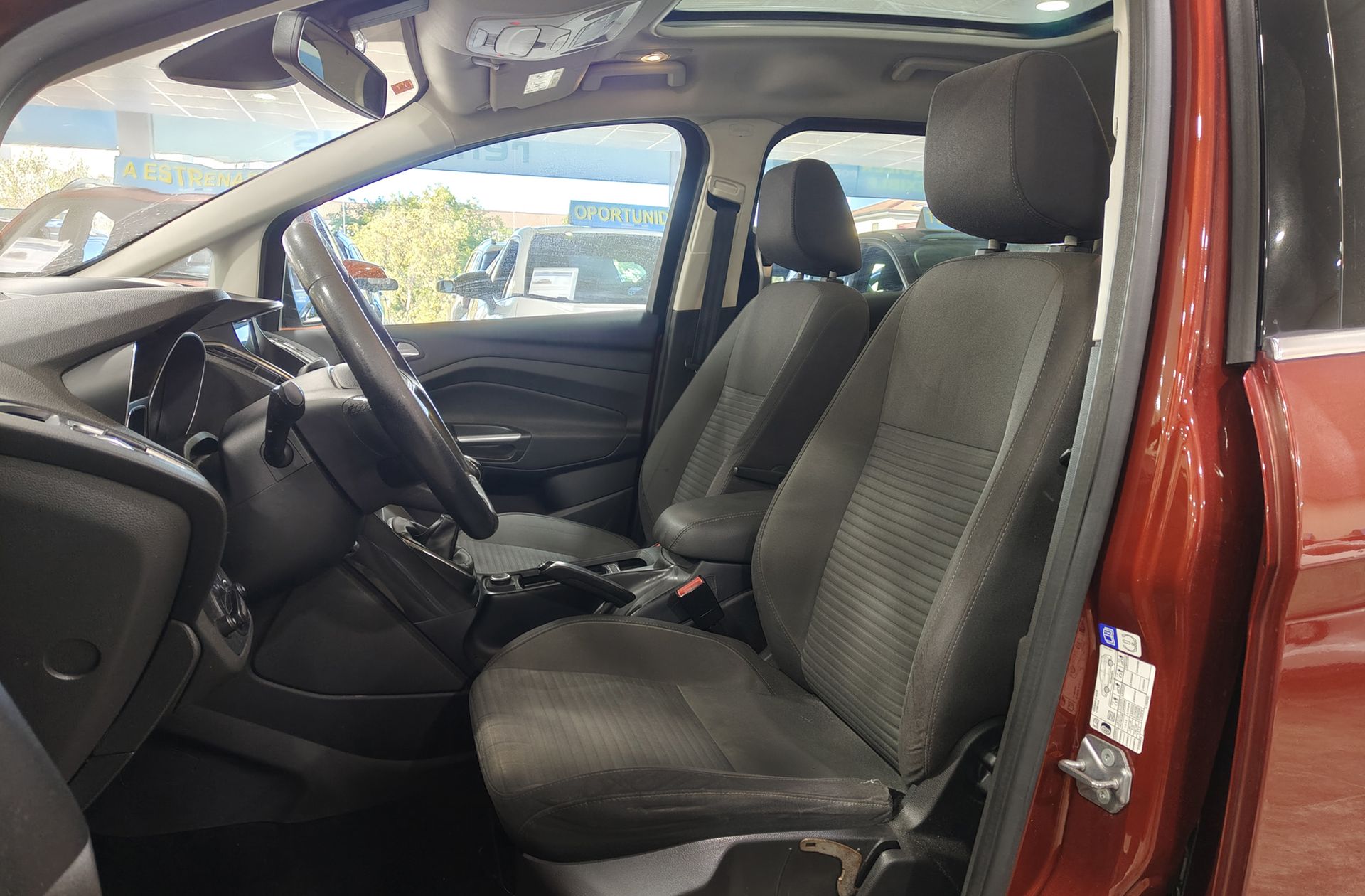 Ford Grand C-Max 1.0 EcoBoost Titanium - foto 11
