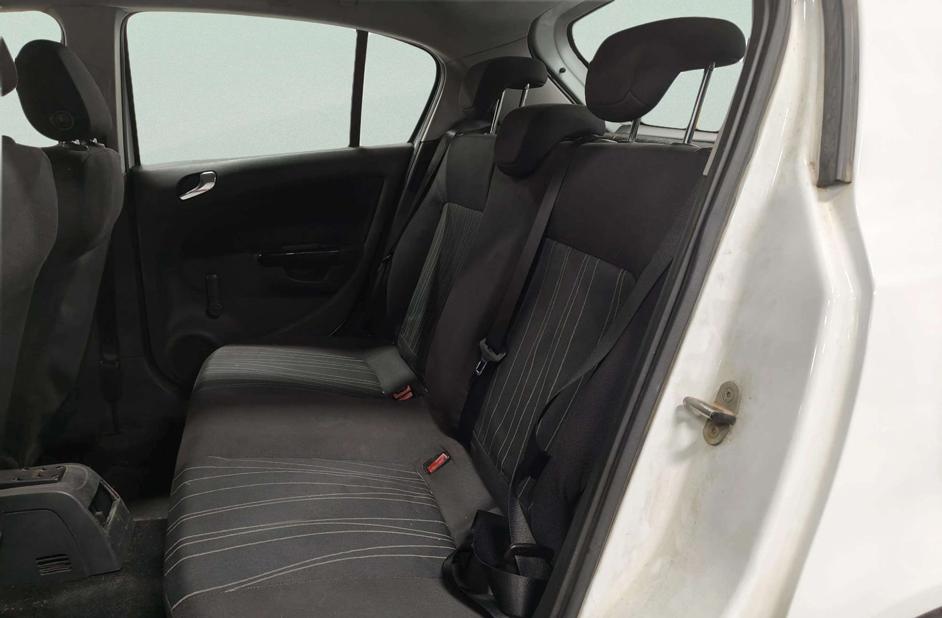 Opel Corsa 1.3 CDTI Enjoy - foto 9