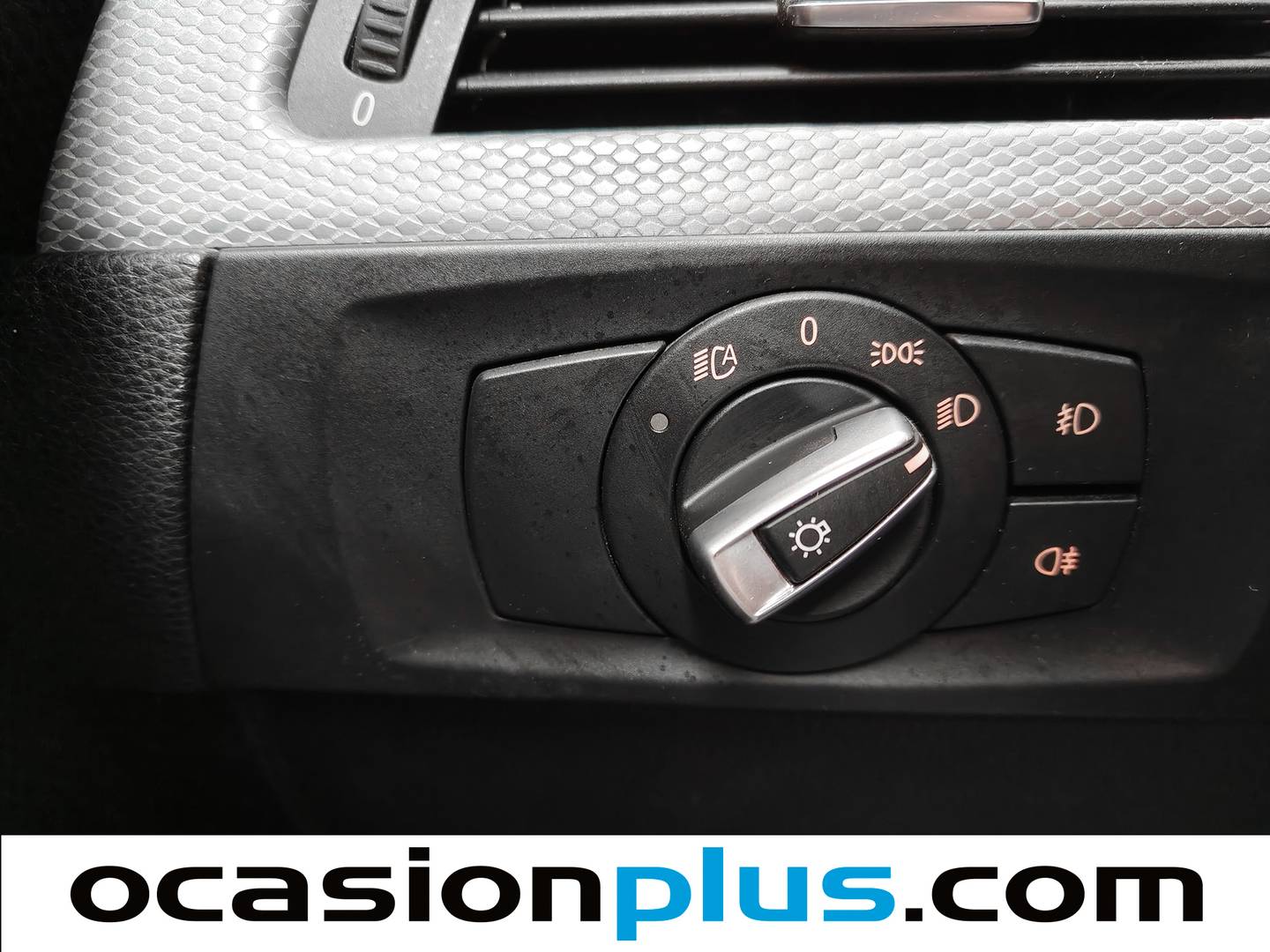 BMW Serie 3 BMW Serie 3 318d Touring (143 CV) Pack M de segunda mano