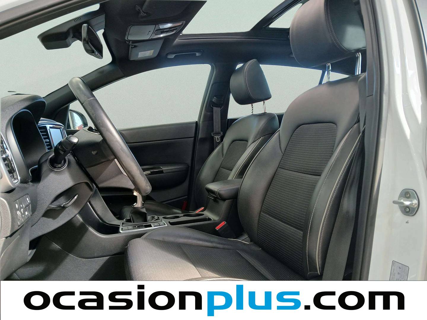 Foto asientos delanteros KIA Sportage KIA Sportage 1.6 T-GDi GT Line Essential 4x2 (177 CV)