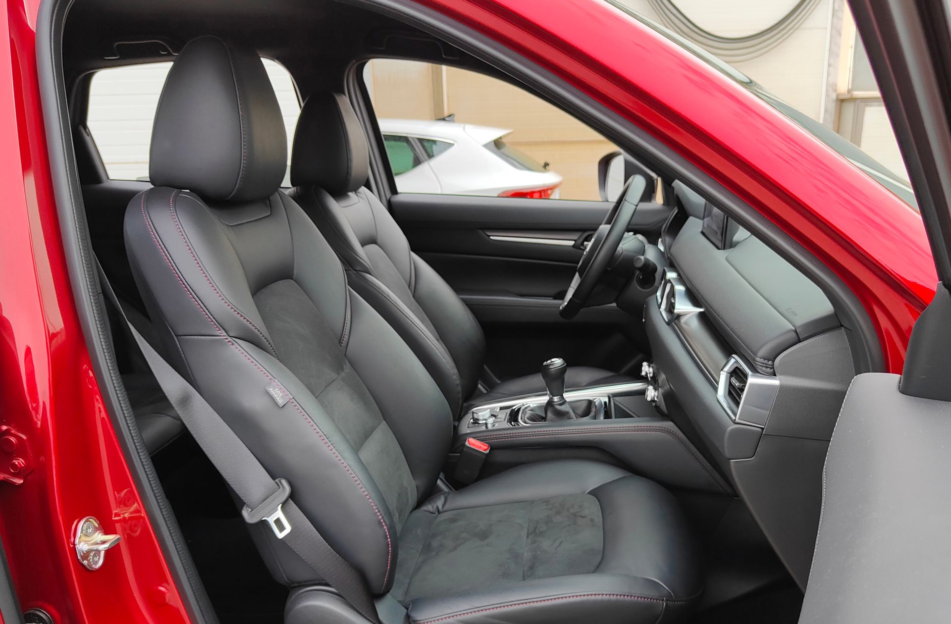 Mazda CX-5 2.0 e-Sky G MHEV Homura - foto 22