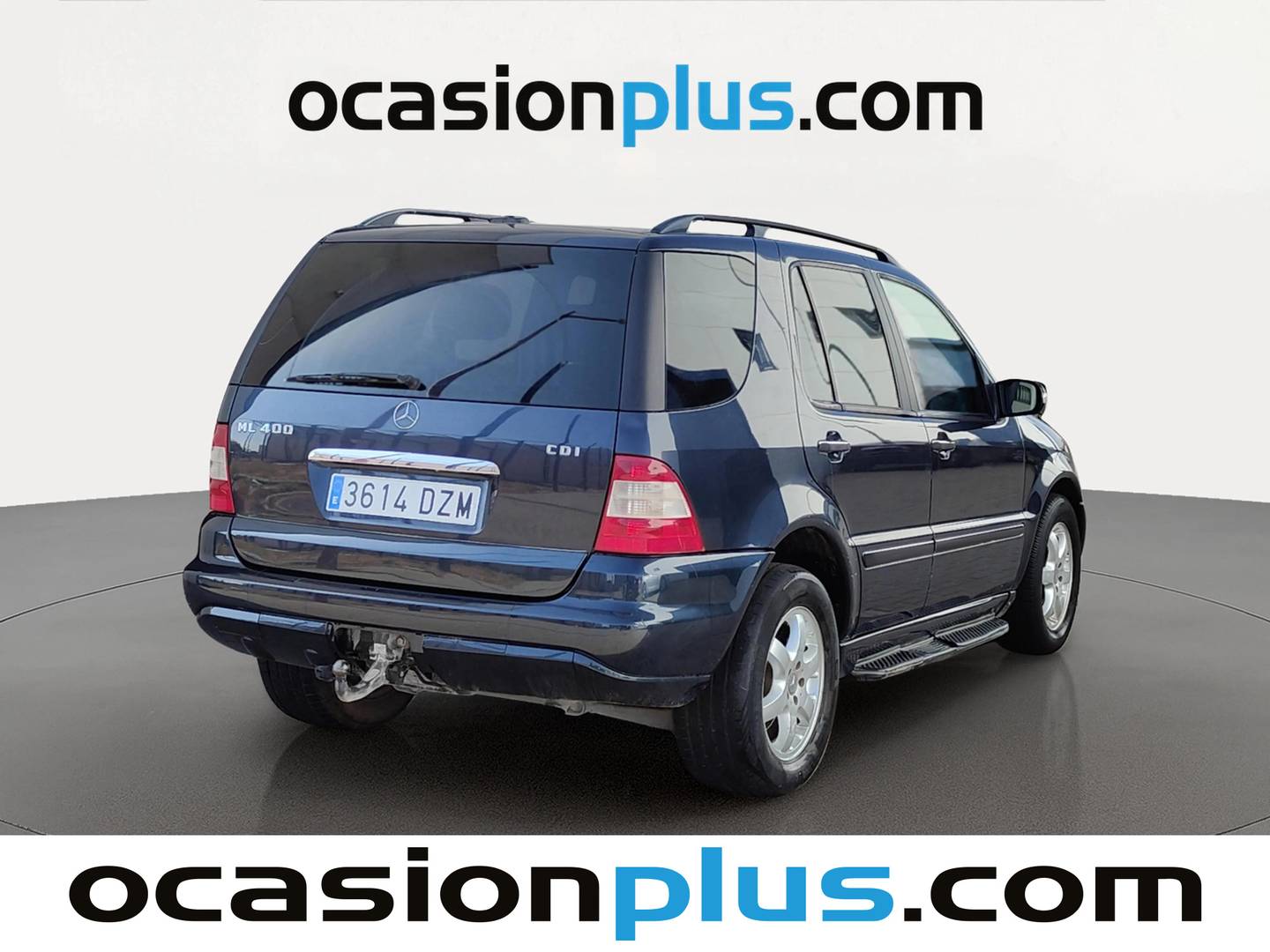 Foto trasera Mercedes Clase M Mercedes Clase M ML 400 CDI (250 CV) derecha