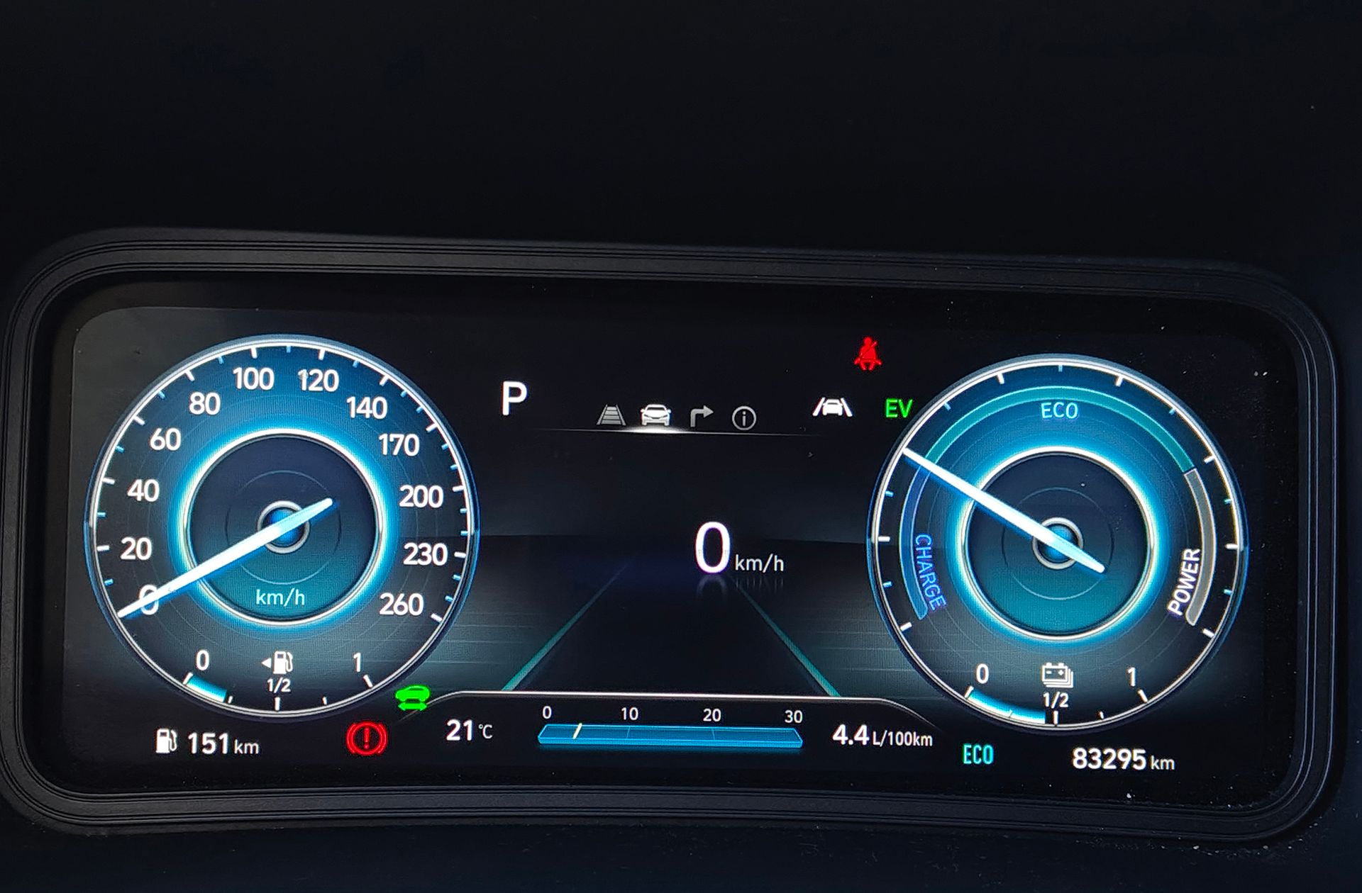 Hyundai Kona 1.6 GDI HEV Tecno 2C DCT - foto 30