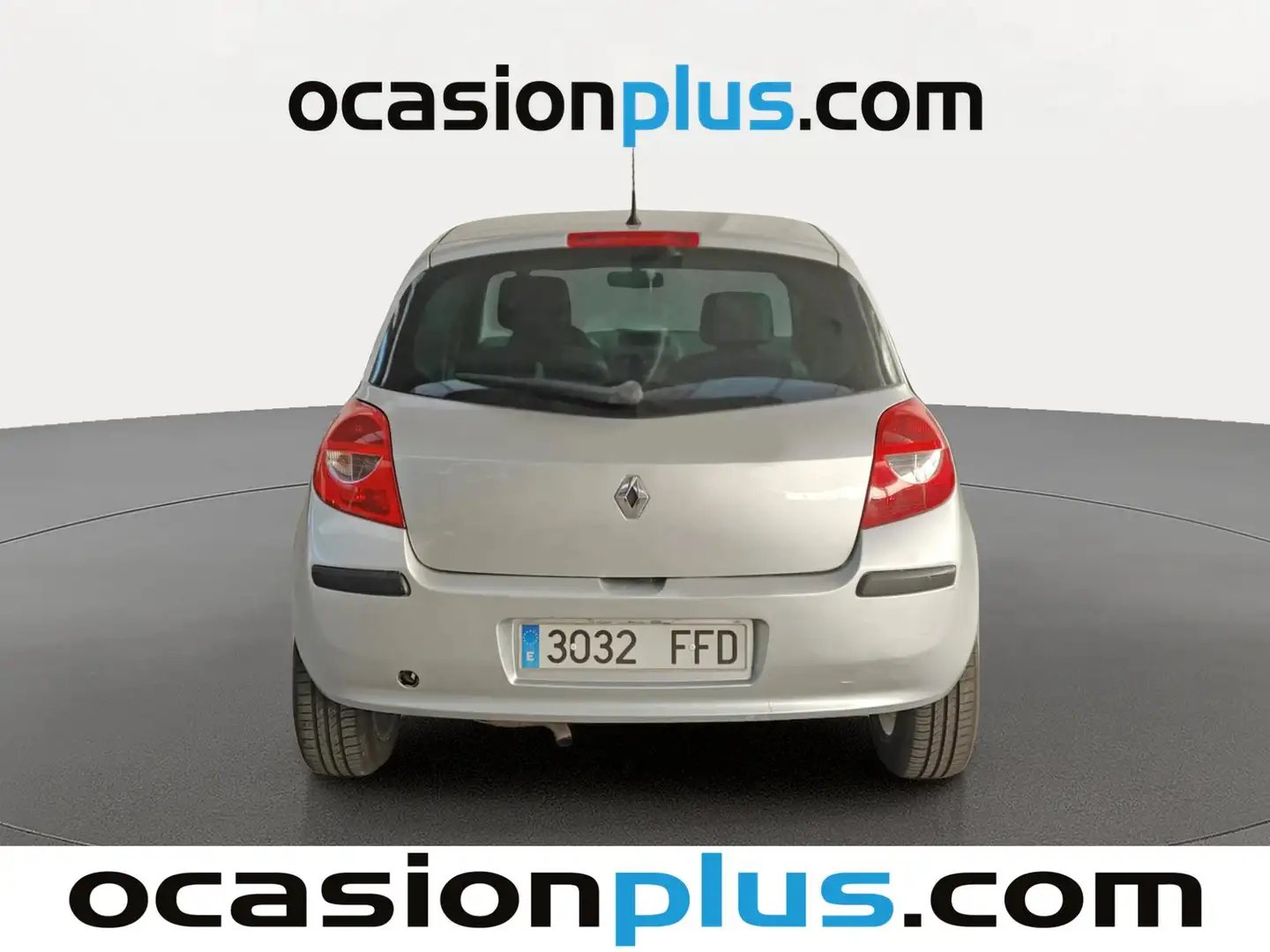 Foto Renault Clio Renault Clio 1.2 16v Pack Authentique (75 CV)