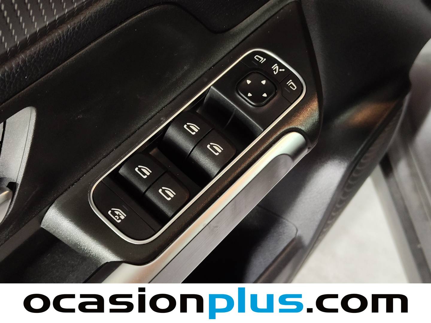 Foto Mercedes GLB Mercedes-Benz GLB GLB 220 D 4MATIC (190 CV)