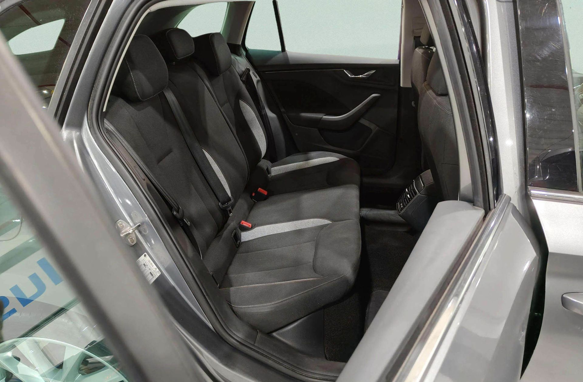 Škoda Scala 1.0 TSI Selection - foto 17