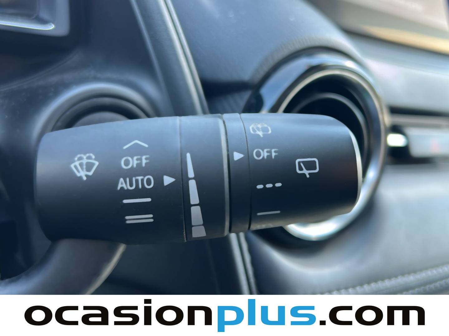 Foto Mazda CX-3 Mazda CX-3 2.0 G Zenith 2WD (121 CV)