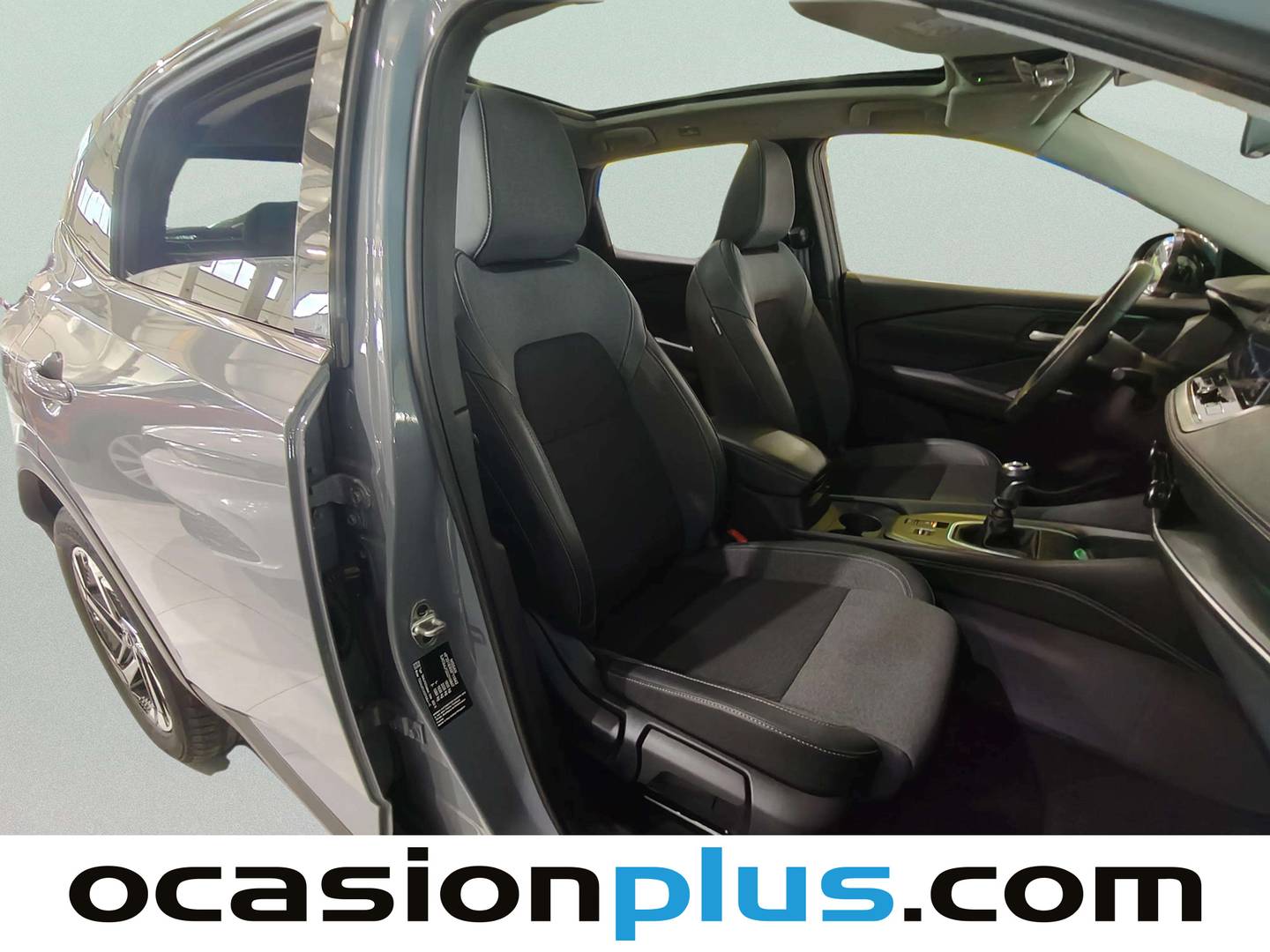 Foto Nissan QASHQAI Nissan Qashqai DIG-T 140 mHEV N-Connecta (140 CV)