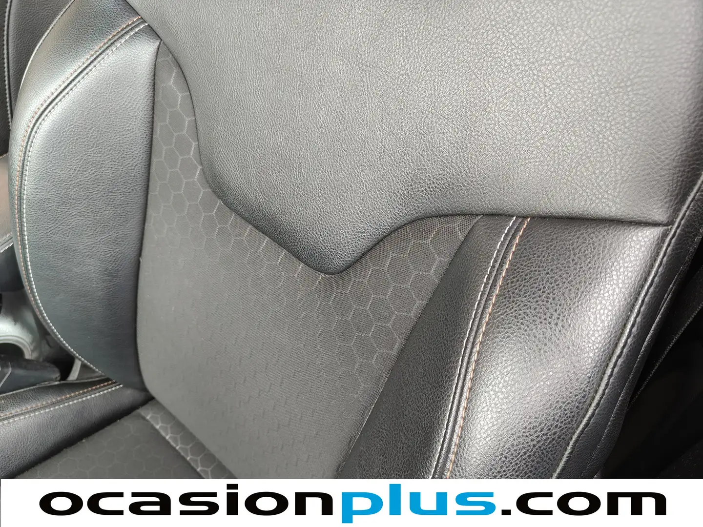 Foto Jeep Compass Jeep Compass 1.3 Gse T4 Longitude FWD MT (130 CV)