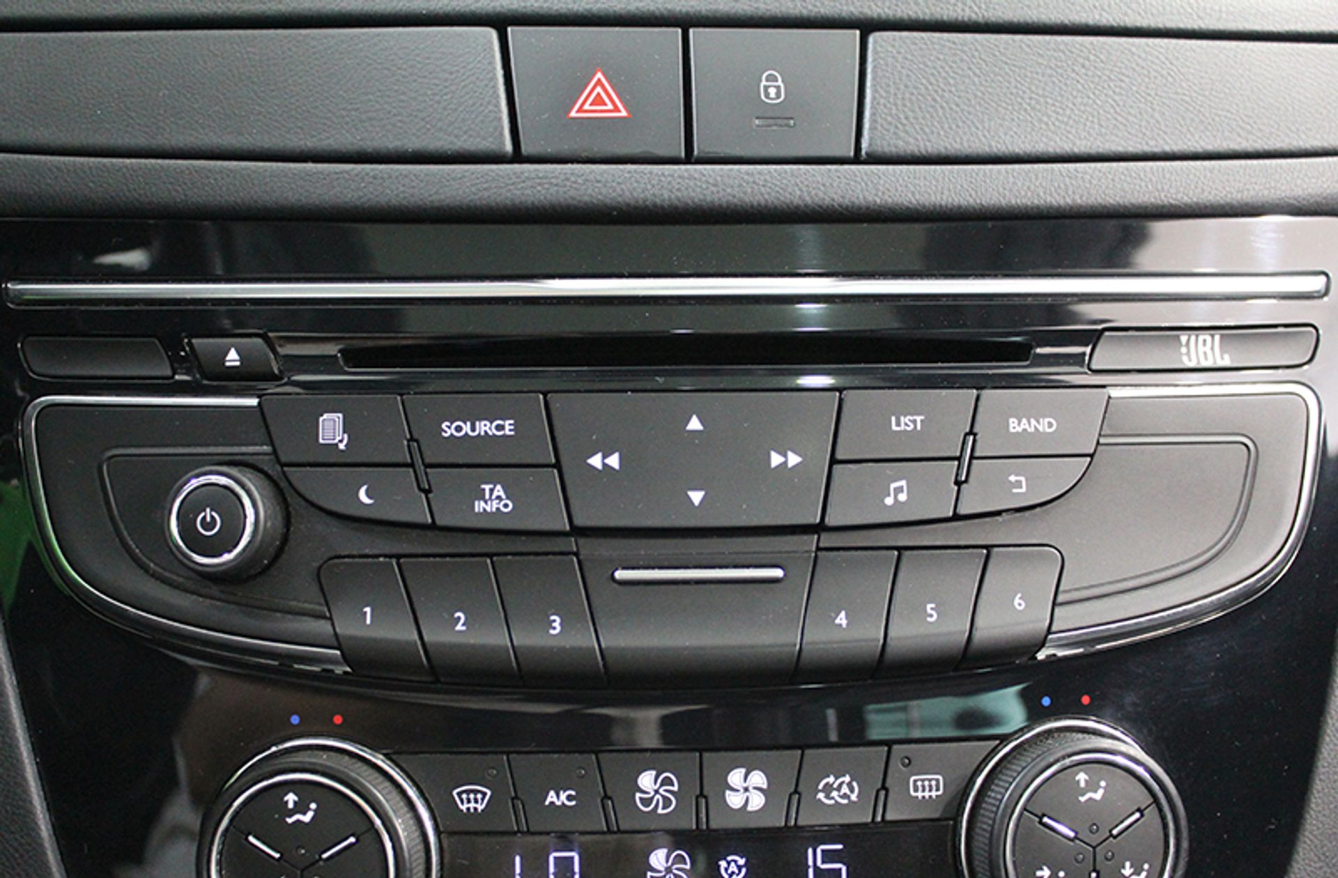Peugeot 508 RXH 2.0 HDi Hybrid - foto 41