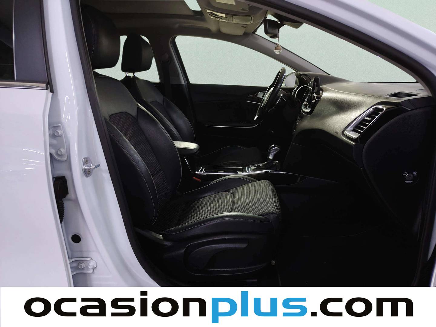 KIA Ceed KIA Ceed 1.4 T-GDi Launch Edition DCT (140 CV) gasolina