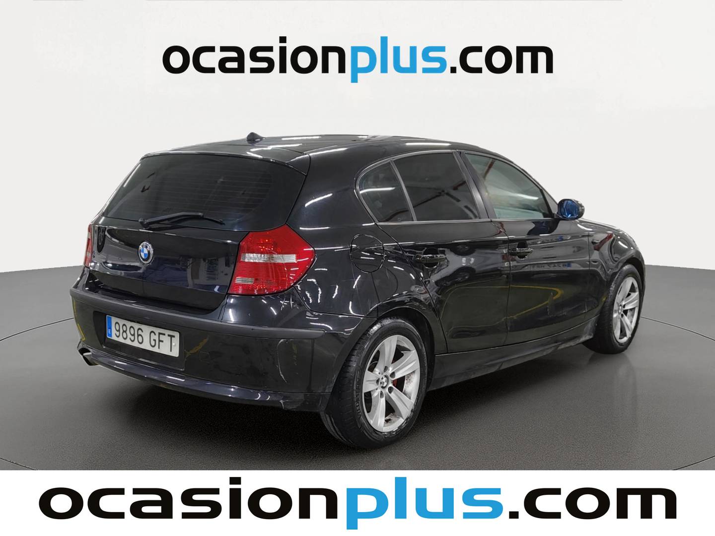 Foto trasera BMW Serie 1 BMW Serie 1 118d (143 CV) derecha