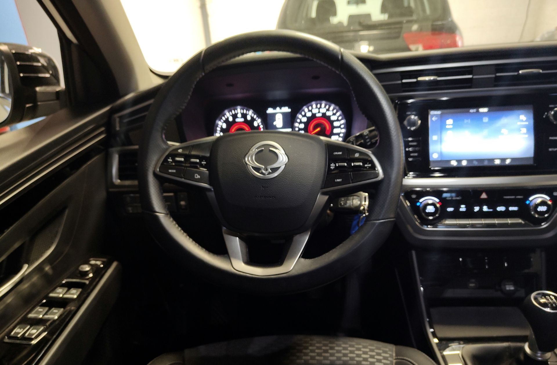 SsangYong Korando G15T Urban Plus - foto 19