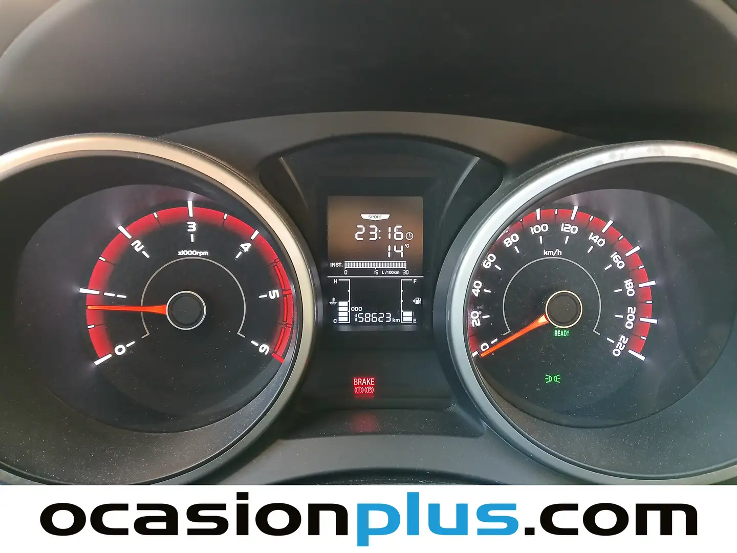 Foto SsangYong Tivoli Ssangyong Tivoli D16T Limited 4x2 (115 CV)