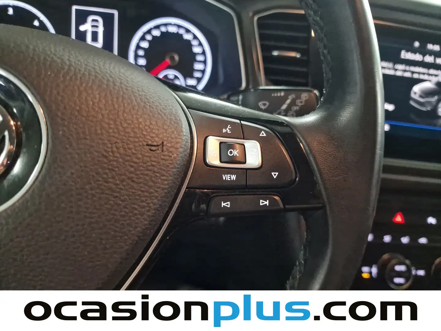 Foto Volkswagen T-Roc Volkswagen T-Roc Advance 1.6 TDI (115 CV)