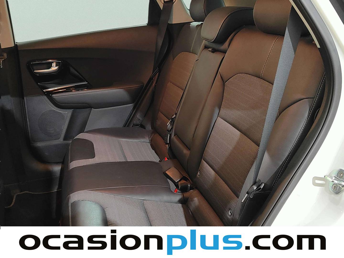 Foto asientos traseros KIA Niro Kia Niro 1.6 GDi HEV Híbrido Emotion (141 CV)