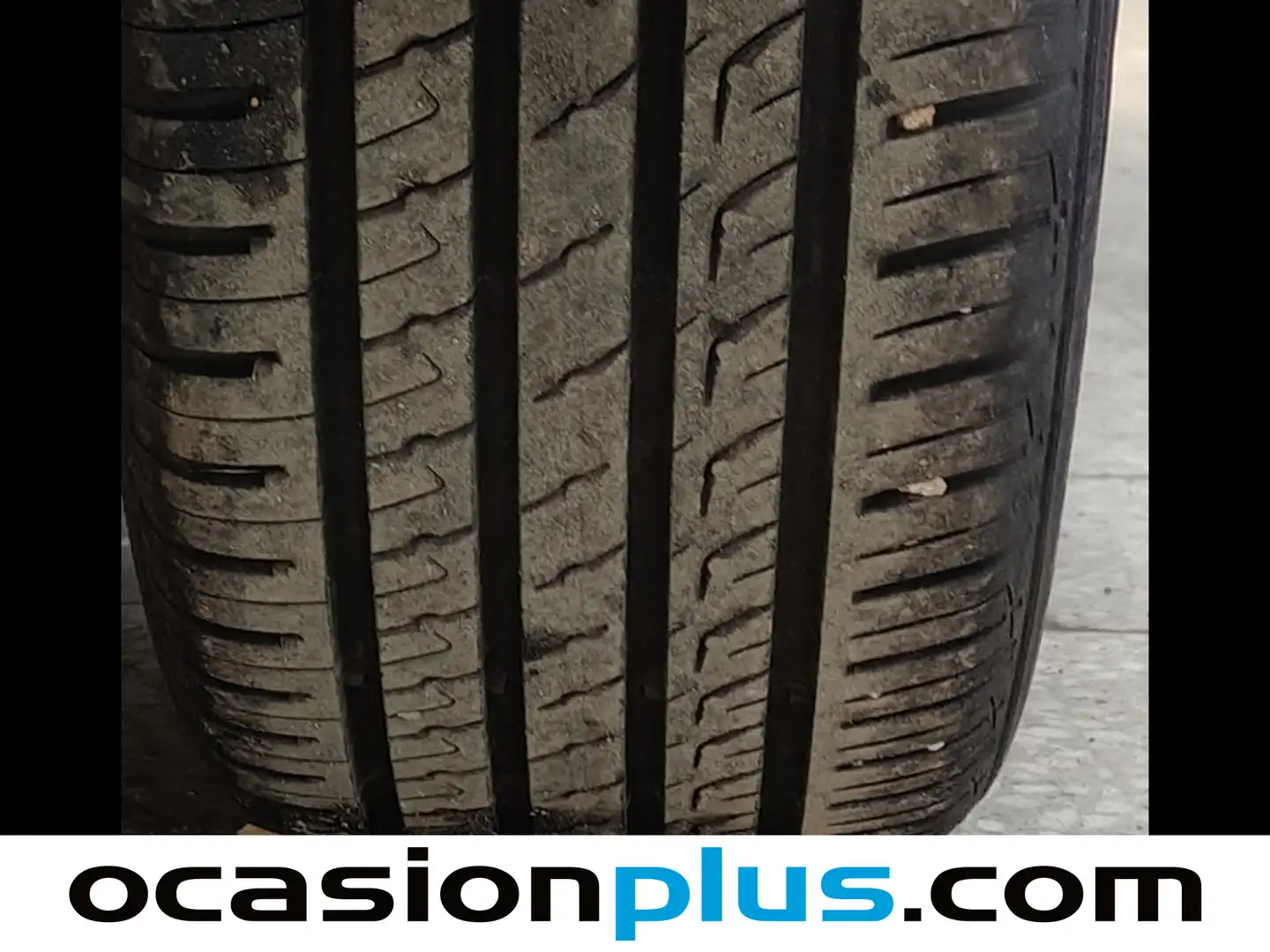 Foto Ford Puma Ford Puma 1.0 EcoBoost MHEV ST-Line X Auto (125 CV)