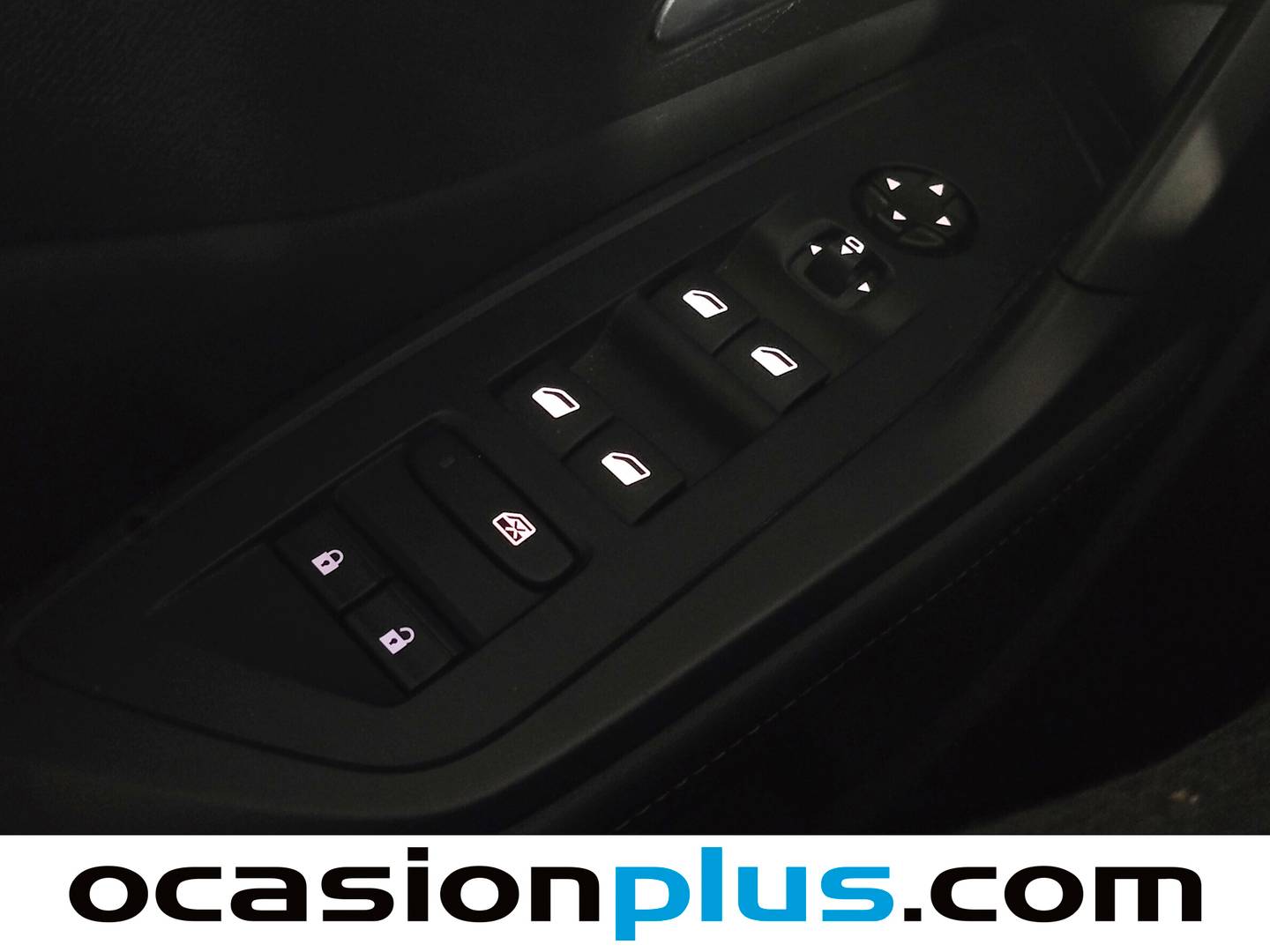 Peugeot 408 Peugeot 408 Allure Hybrid eDCS6 (136 CV) 136cv