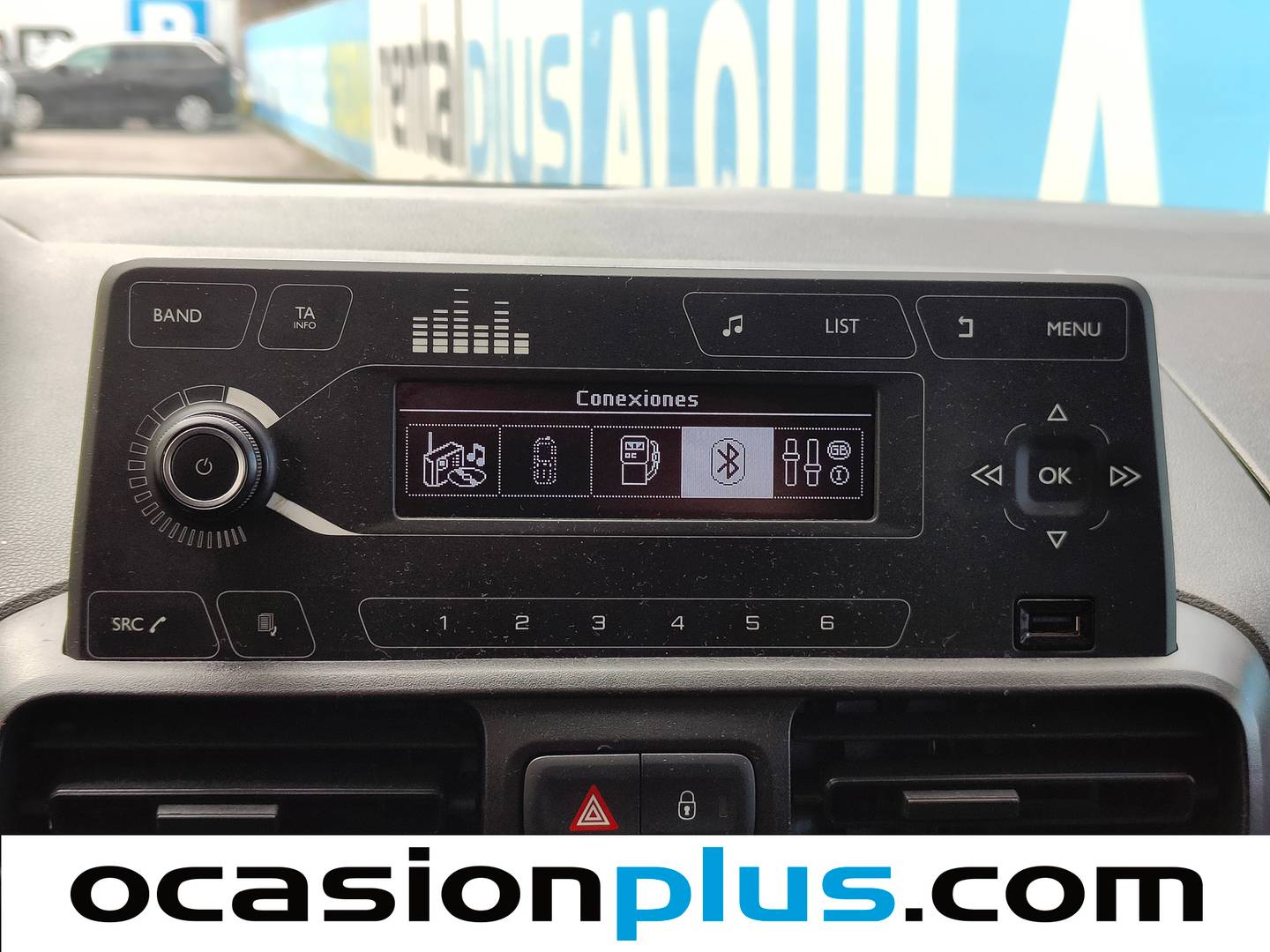 Equipamiento del Toyota Proace City Toyota Proace City Furgon 1.5D GX 650kg (102 CV)