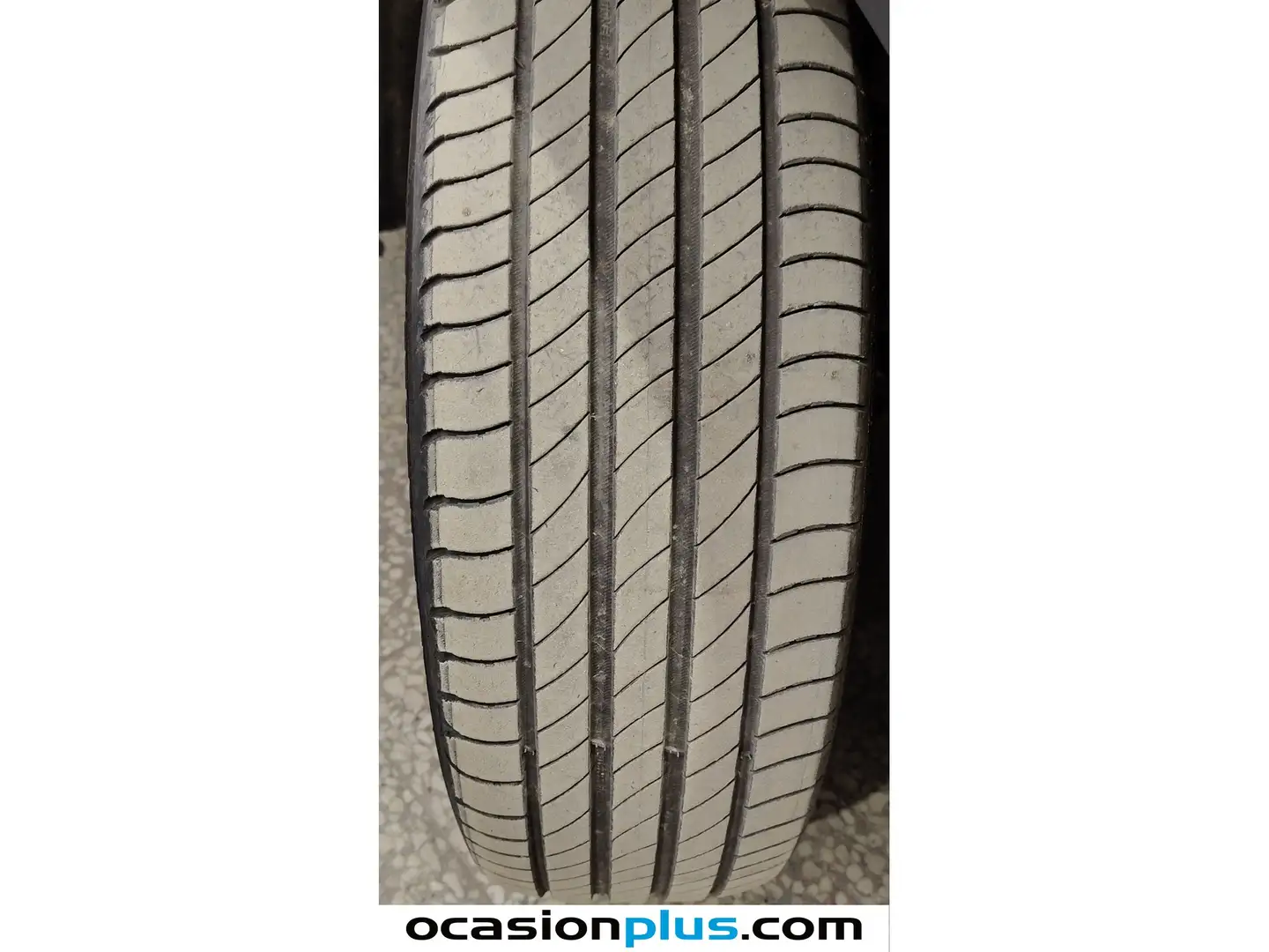 Foto Citroën C4 Citroen C4 PureTech 130 S&S 6v Feel Pack  (130 CV)