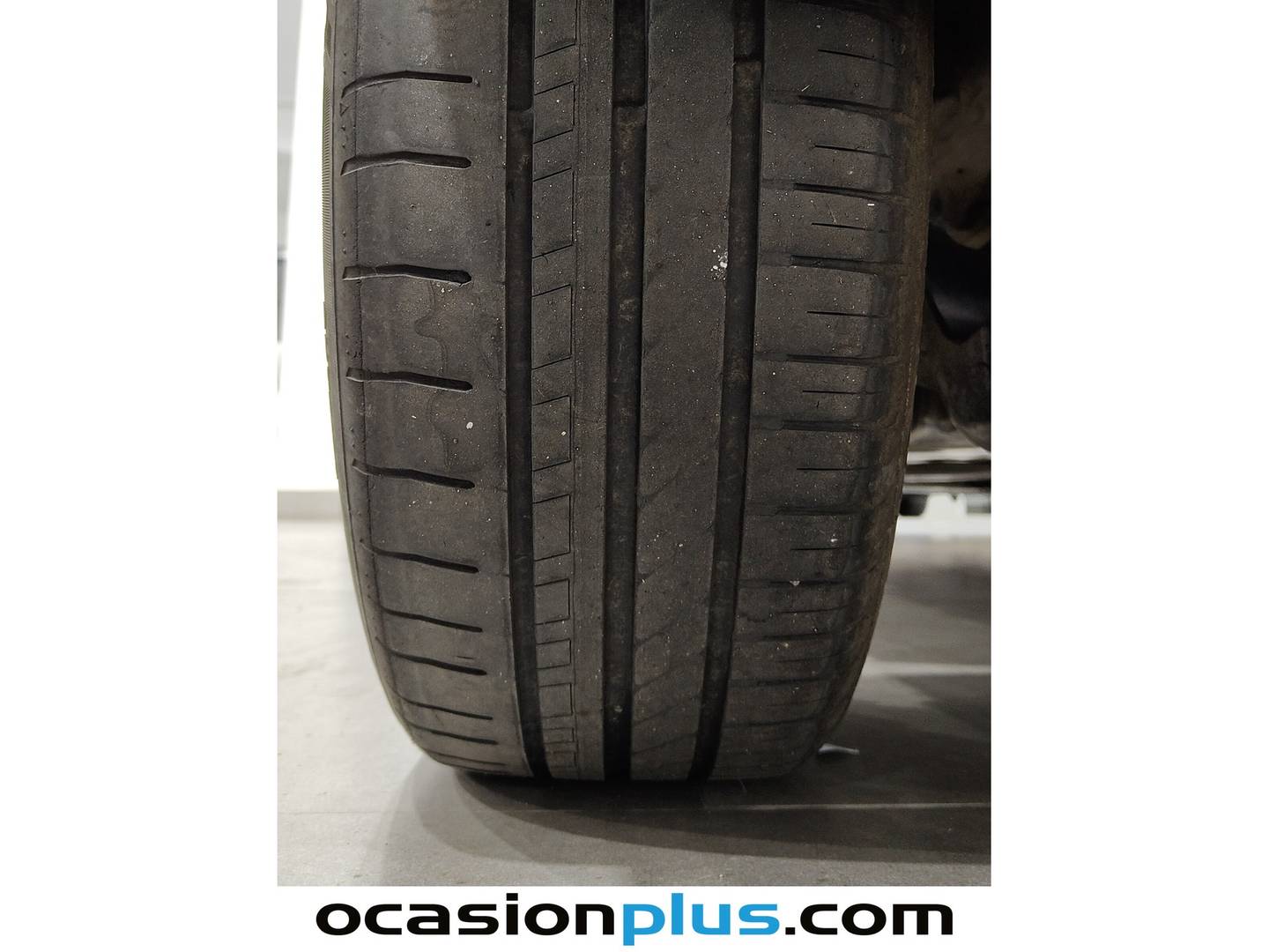 Foto Ford Grand Tourneo Connect Ford Grand Tourneo Connect 1.5 Ecoboost Titanium Auto (114 CV)